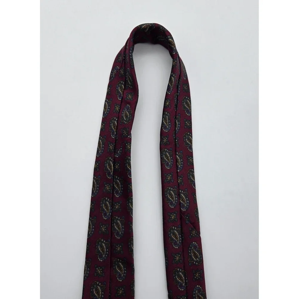 Vintage Paisley Silk Neck Tie Mens Burgundy‎ Classic Boutique Dress Tie